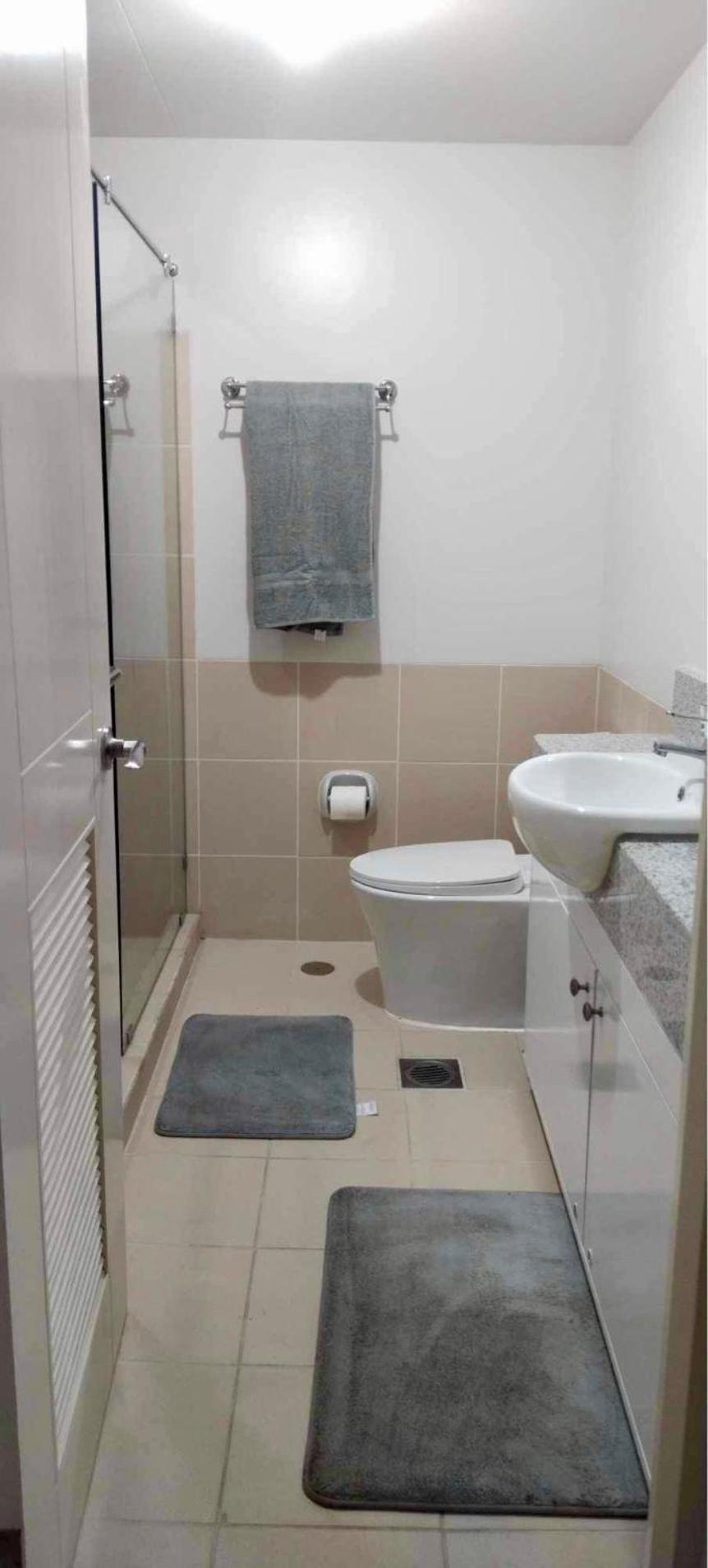 The Atherton Paranaque City ภายนอก รูปภาพ